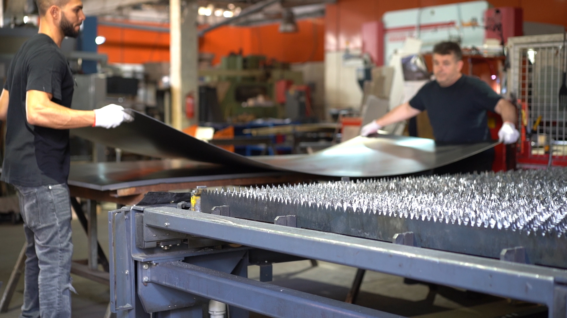 שימושים של חיתוך לייזר